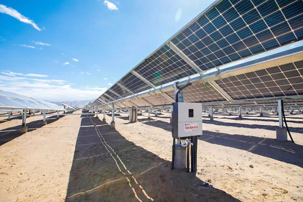 組串式逆變器是什么？組串式逆變器有什么優(yōu)缺點(diǎn)？