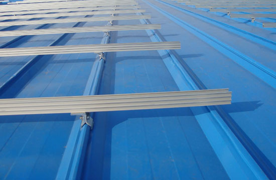 彩鋼瓦與光伏瓦之間存在什么區(qū)別？