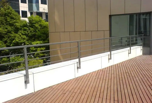 女兒墻是什么？女兒墻的作用有哪些？