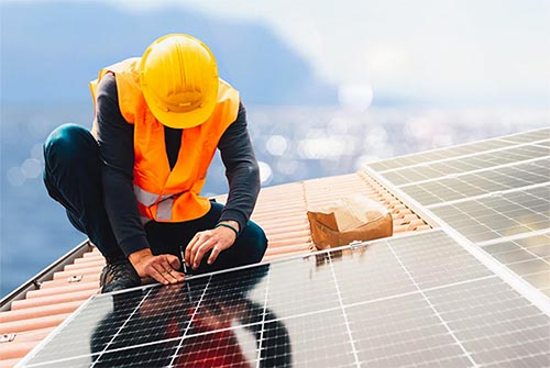 光伏工程技術(shù)是什么專業(yè)？主要學什么內(nèi)容？