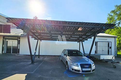 聚光全球！邁貝特BIPV光伏車(chē)棚系統(tǒng)實(shí)現(xiàn)跨界融合