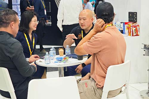 超越無限！邁貝特亮相澳洲展，促進(jìn)可再生能源發(fā)展