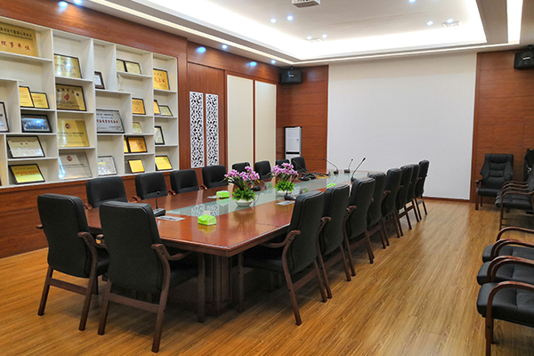 會(huì)議室.jpg 會(huì)議室.jpg