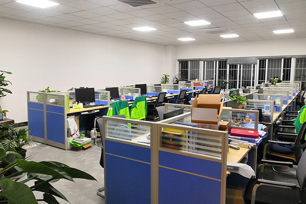 技術(shù)部.jpg 技術(shù)部.jpg